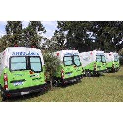 Quatro ambulâncias novas para atendimentos da UPA 24h são entregues a Campo Largo